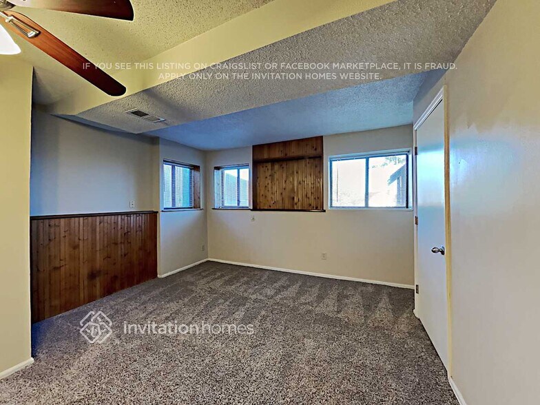 Building Photo - 18895 E Utah Cir