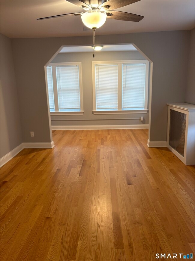 Building Photo - 45 Mead Ave