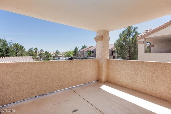 Building Photo - 1150 N Buffalo Dr