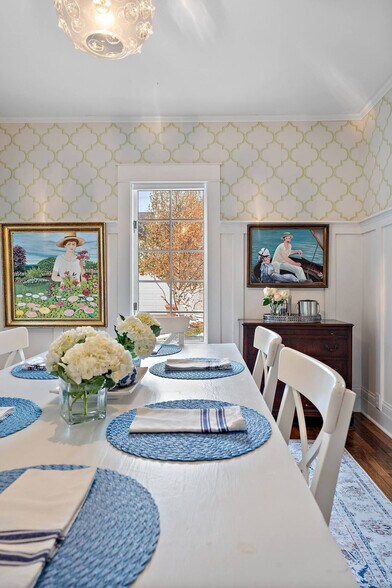 Building Photo - 131 Broadway Ave N