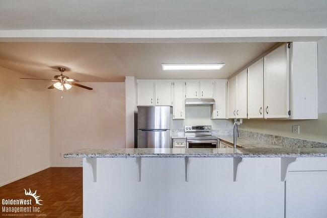 Building Photo - Cozy 2Bdm 1Ba Condo Located In Serra Mesa Neighborhood of San Diego