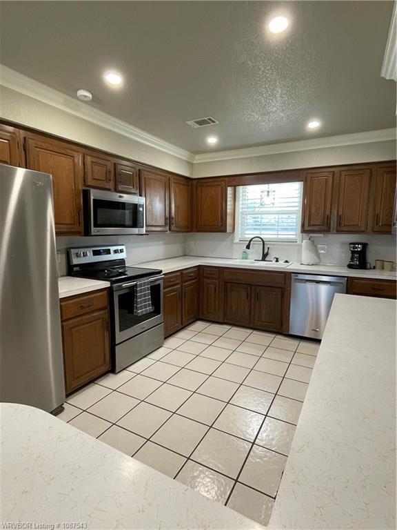 Building Photo - 8908 Stoney Hedge Dr