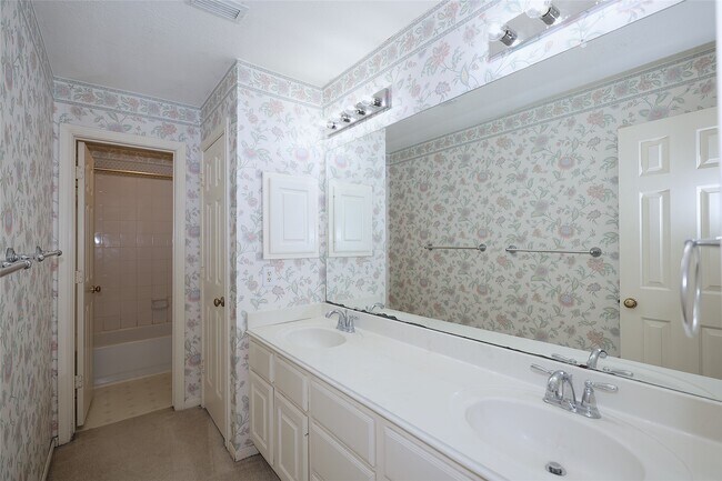 Building Photo - 1107 Magnolia Woods Ct