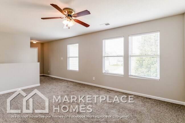 Building Photo - 29946 Glenrose Way