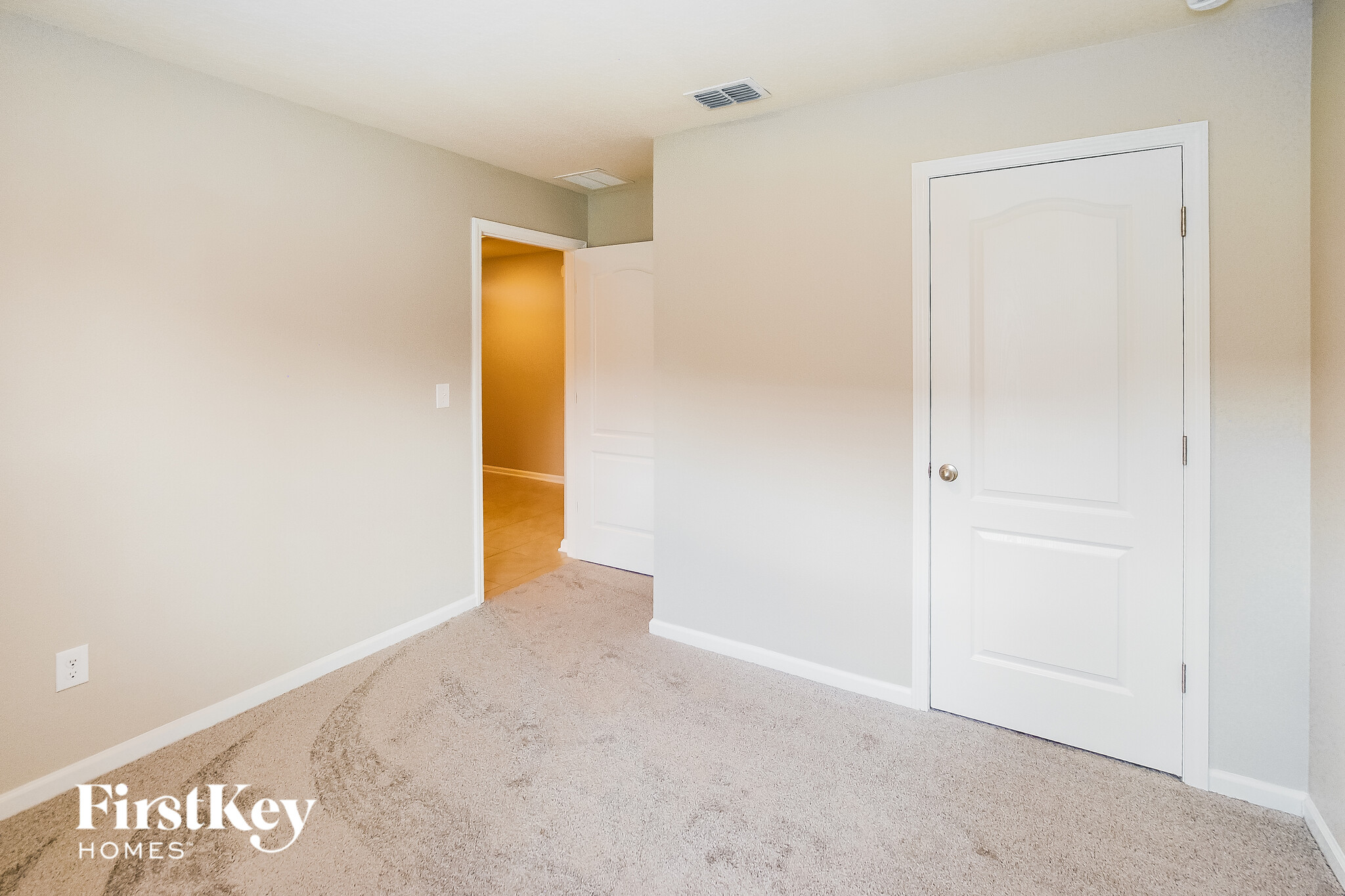 Building Photo - 51 Rivertown Rd