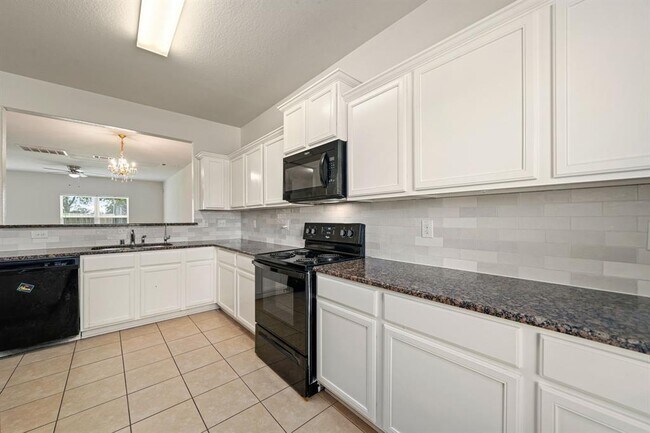 Building Photo - 1331 Diamond Drape Dr