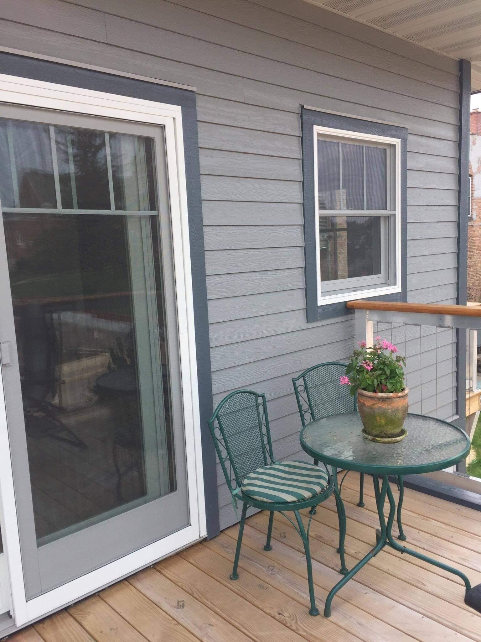 Building Photo - 19 5th Ave