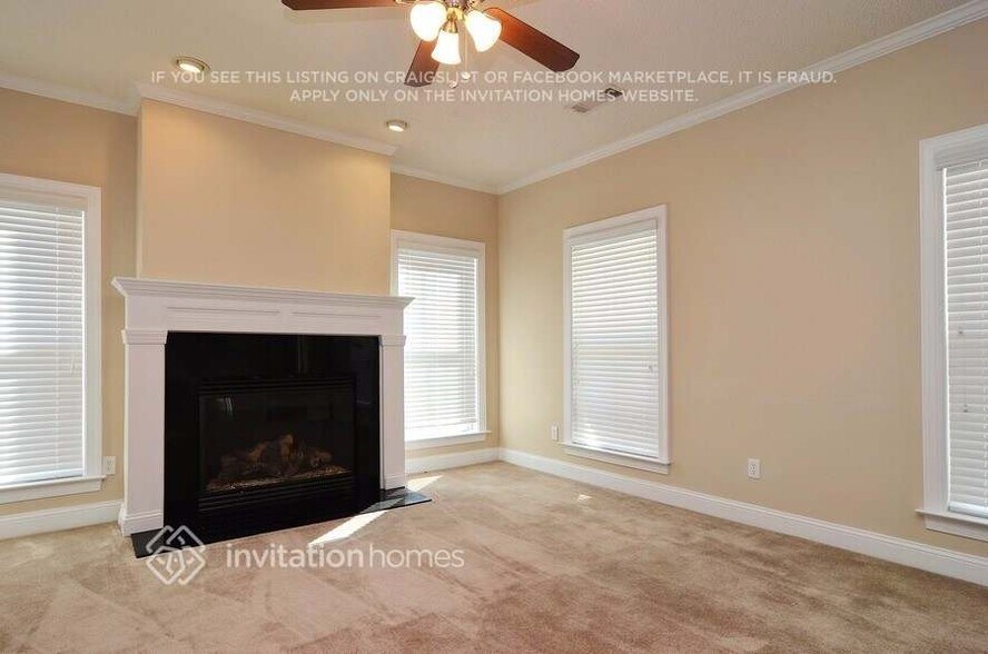 Building Photo - 520 Rabbits Run