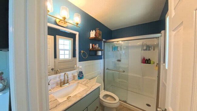 Building Photo - Open for Showings | Move-In Available July 15th