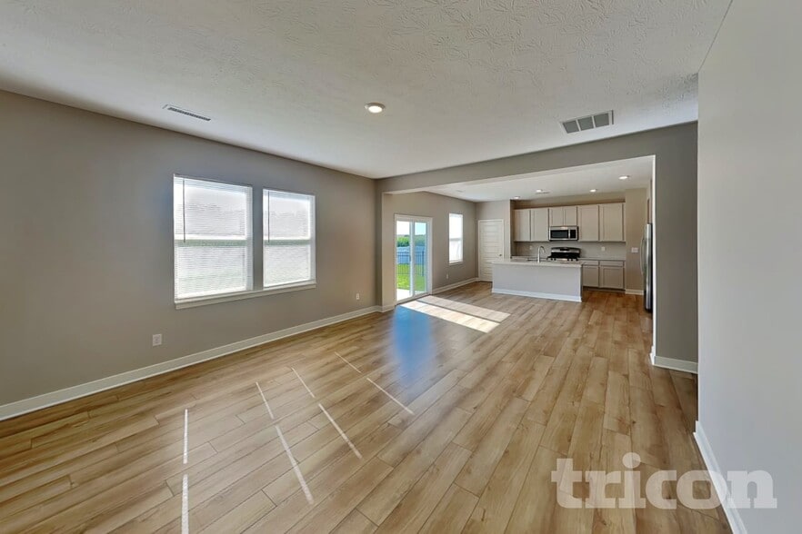 Building Photo - 2069 S Copperstone Dr