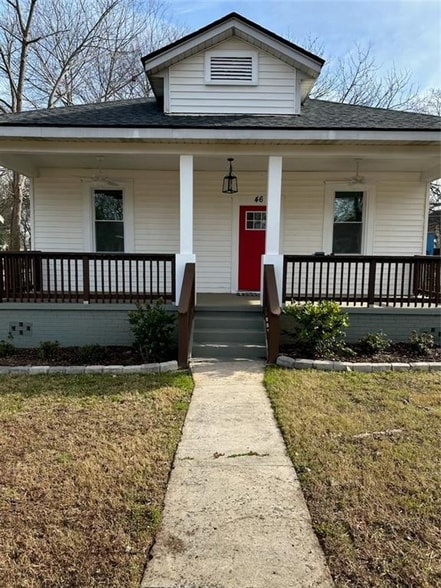 Primary Photo - 46 Akron St