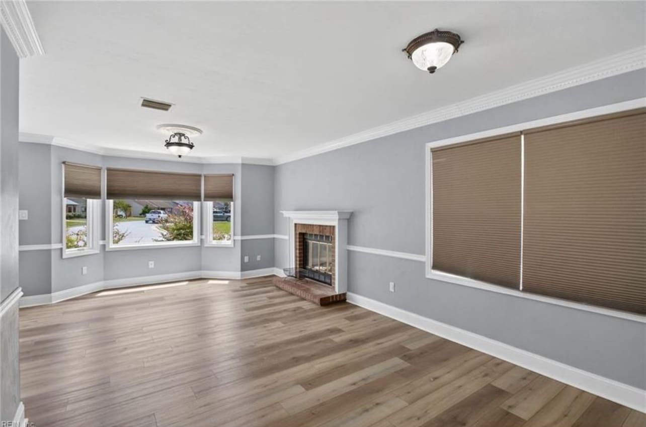 Building Photo - 1901 Haviland Dr