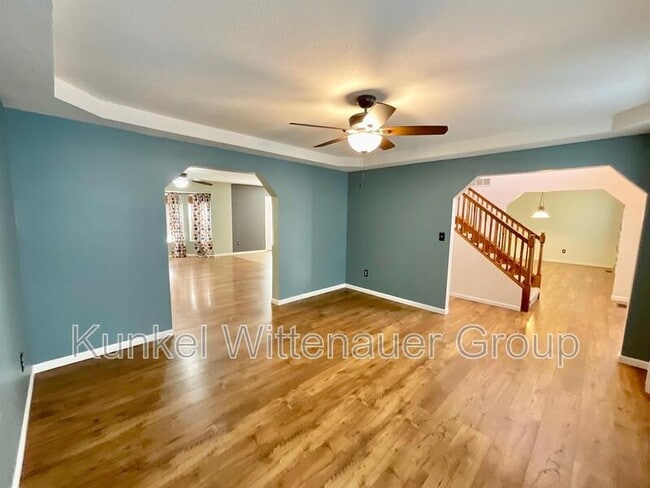 Building Photo - 110 St Sabre Dr