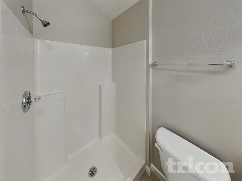 Building Photo - 3346 Double Ln