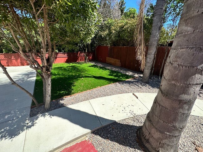 Building Photo - NEW Build 2023!! 4BD/2BA (Lease out, pending signatures. Check back in a few days!)