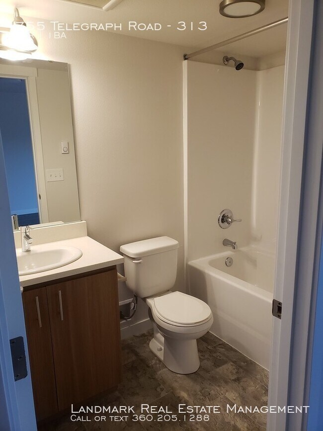 Building Photo - Francis Park, Premiere Bellingham Living