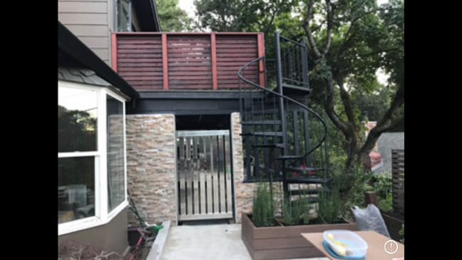 Building Photo - 18 S Trail
