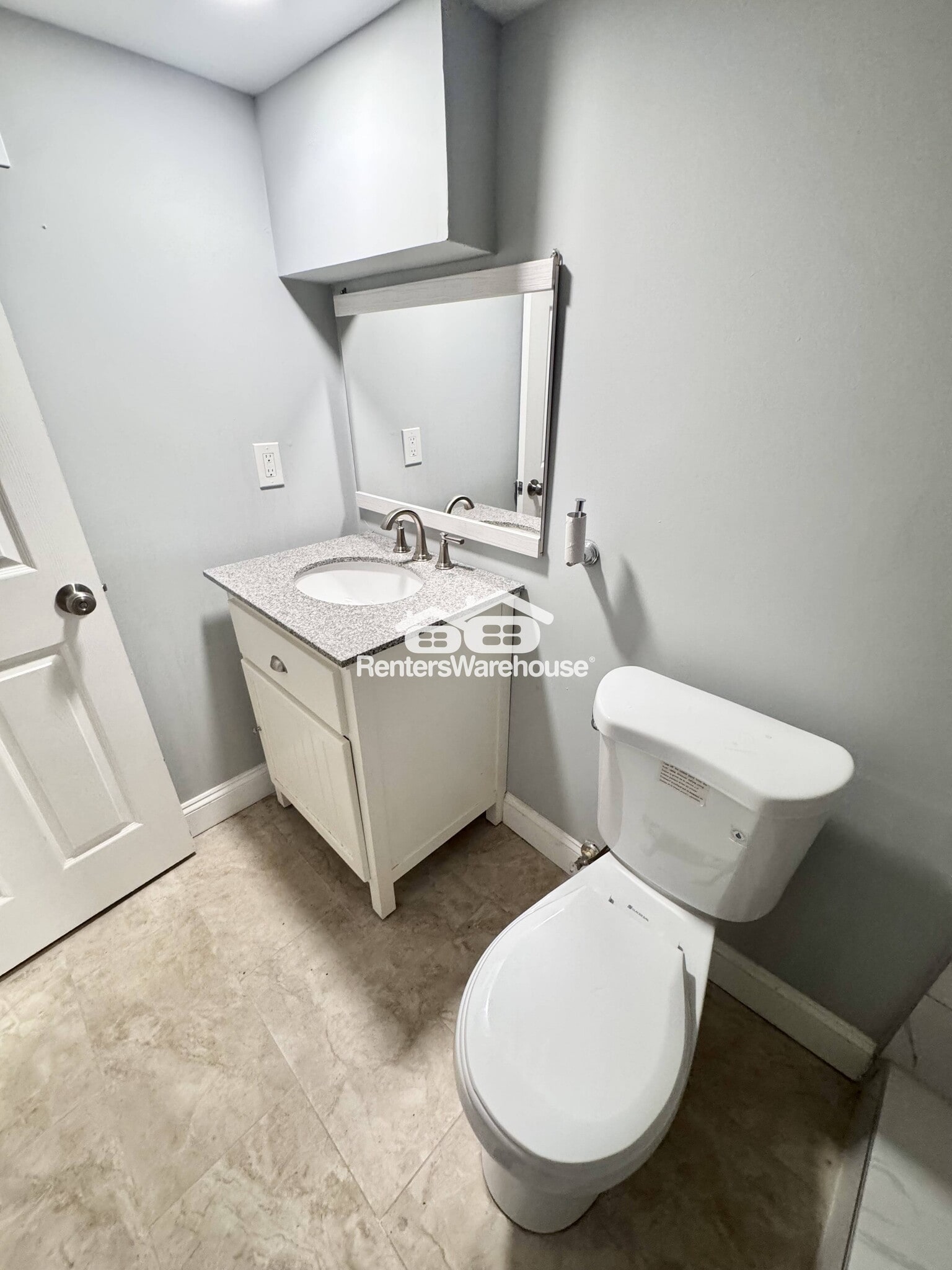 Building Photo - 627 S Curley St