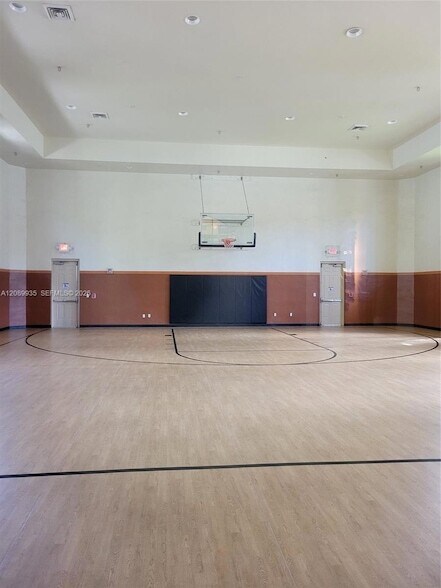 Building Photo - 3020 NW 125th Ave