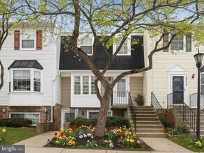 Building Photo - 18310 Timko Ln