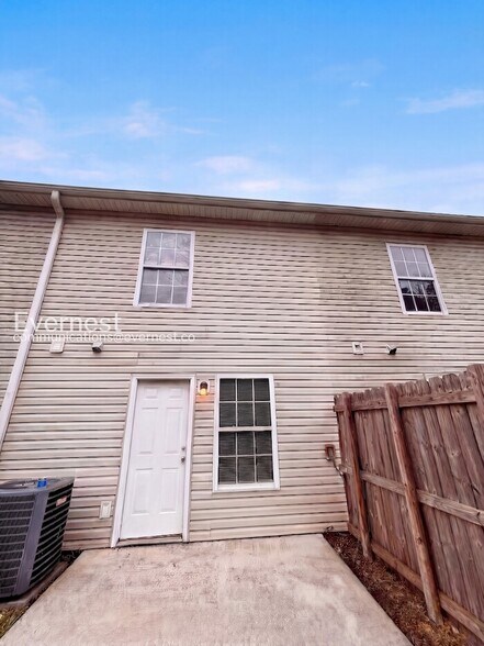 Building Photo - 80 Brown Estates Dr