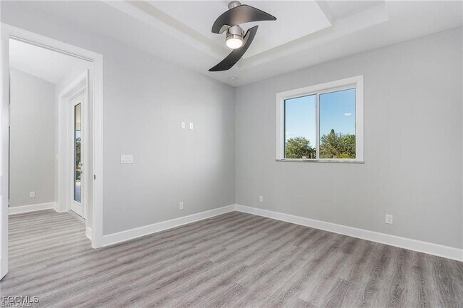 Building Photo - 2601 Diplomat Pkwy W