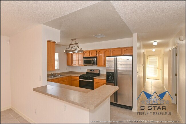 Building Photo - 648 Wind River Ave