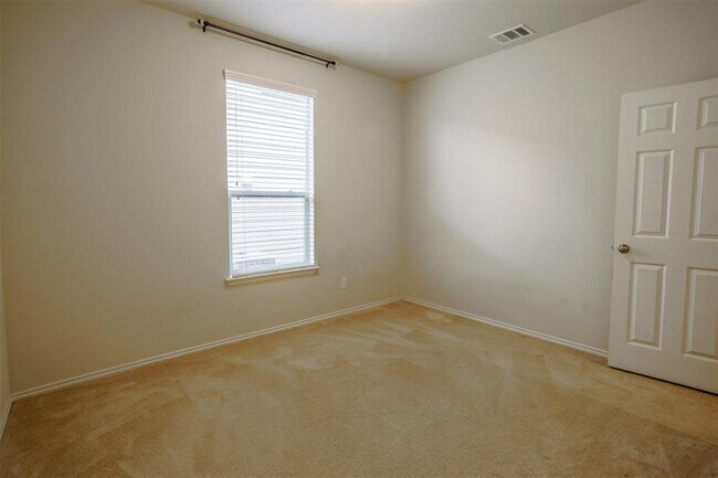Building Photo - 16013 Remington Reserve Way