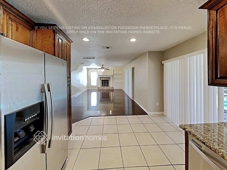 Building Photo - 4313 Ellenville Pl