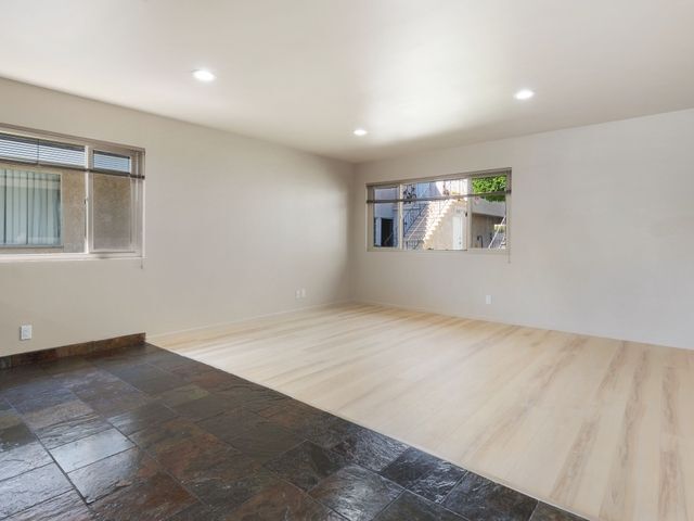 Building Photo - 3913 W 178th St