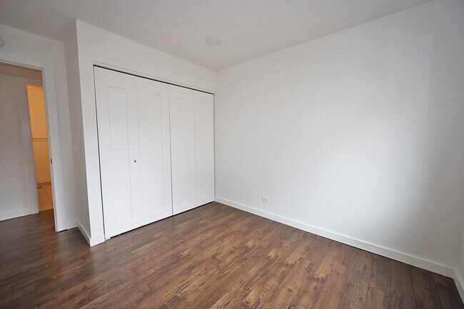 Building Photo - 48 Lambert Dr