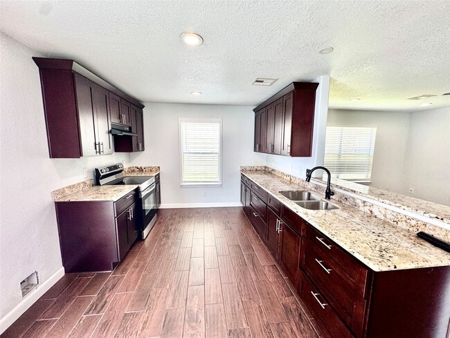 Building Photo - 11710 Fossil Rock Ln