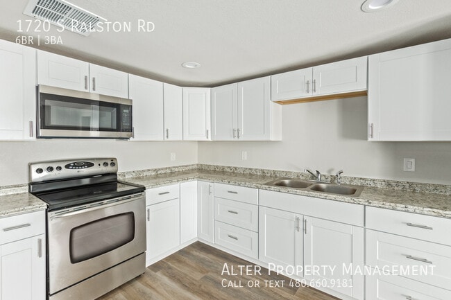 Building Photo - 1720 S Ralston Rd