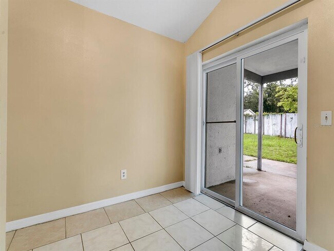 Building Photo - 10425 Riva Ridge Trail