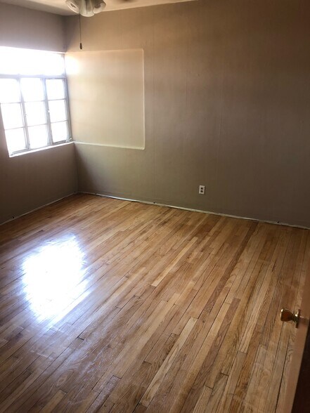 Bedroom 3 - 200 W Lucero Ave