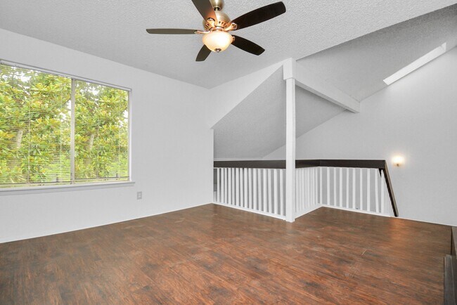 Building Photo - 7178 S Dairy Ashford Rd