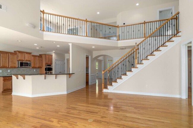 Building Photo - 217 Conservatory Drive