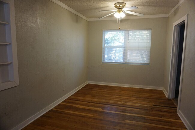 Building Photo - 3418 25th St