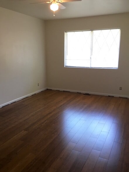 Building Photo - 4209 Northwest 57th Terrace