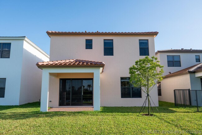 Building Photo - 16462 Sea Turtle Pl