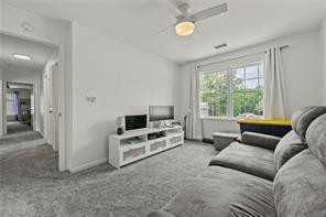 Building Photo - 11130 Touraine Ct