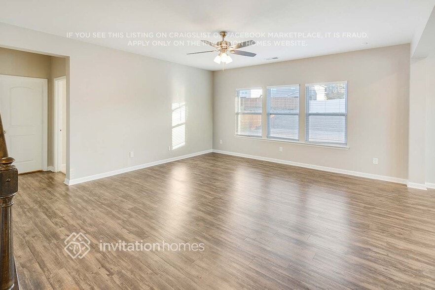 Building Photo - 3604 Moorhen Lane