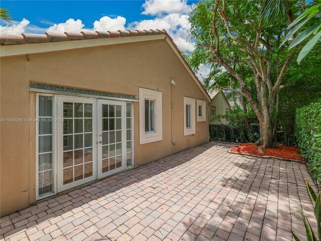 Building Photo - 1509 Canary Island Dr