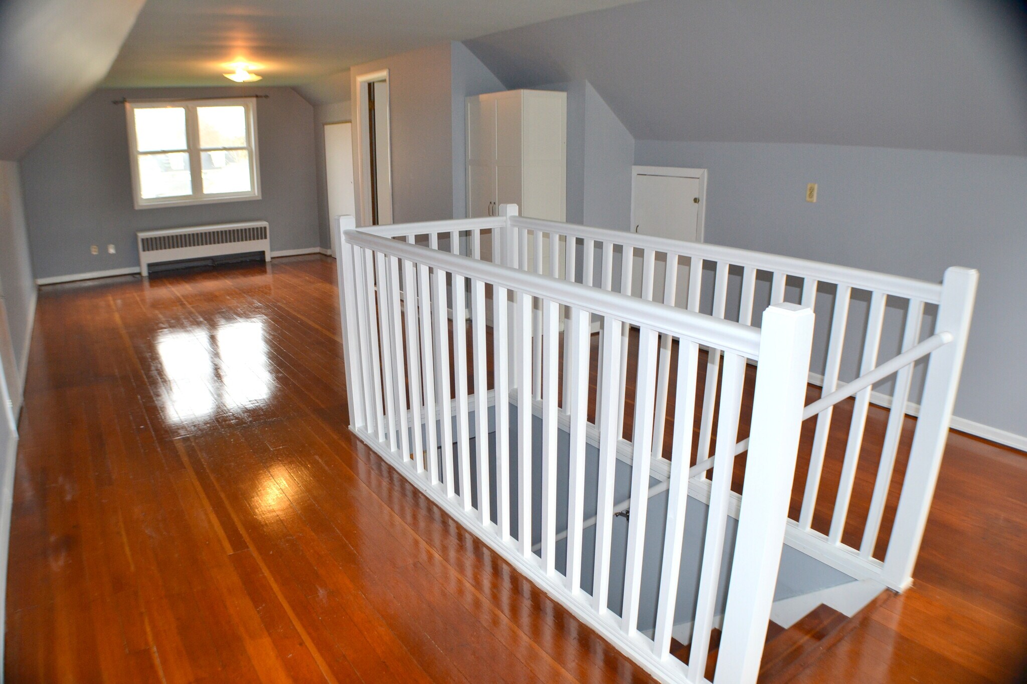 Upstairs Bedroom - 605 Iowa Ave
