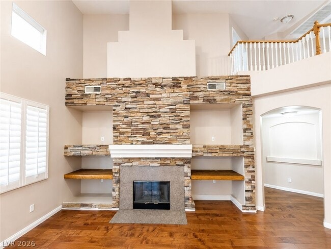 Building Photo - 1108 Ventura Hills St