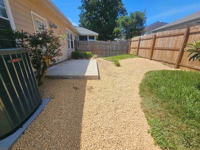 Building Photo - 5436 Hampton Hill Cir