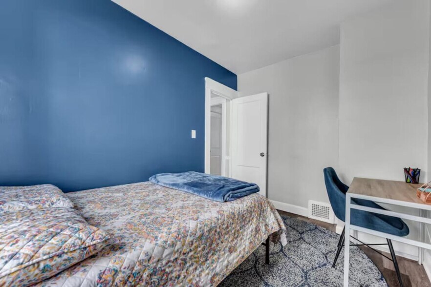 Building Photo - 1817 Mayview Ave