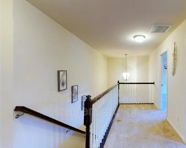 Building Photo - 2430 Alyssa Ln