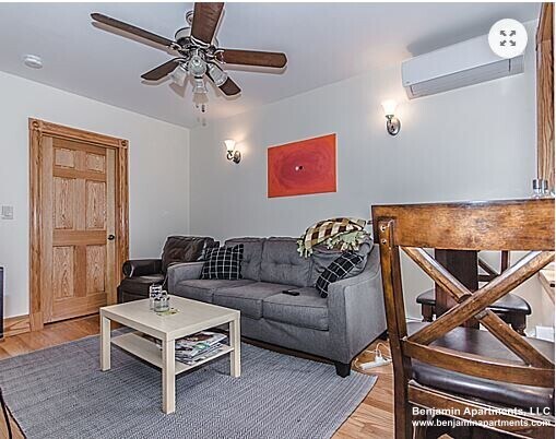 Building Photo - 16 S Russell St