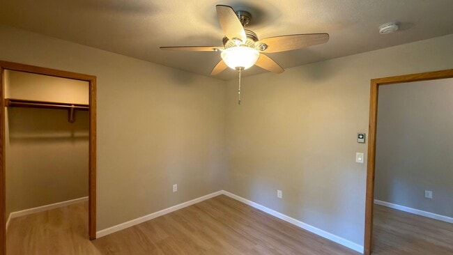 Building Photo - Great Townhome in Mid Town Fort Collins